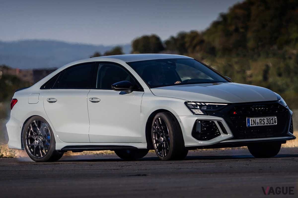 アウディの限定車「RS3セダン・パフォーマンスエディション」