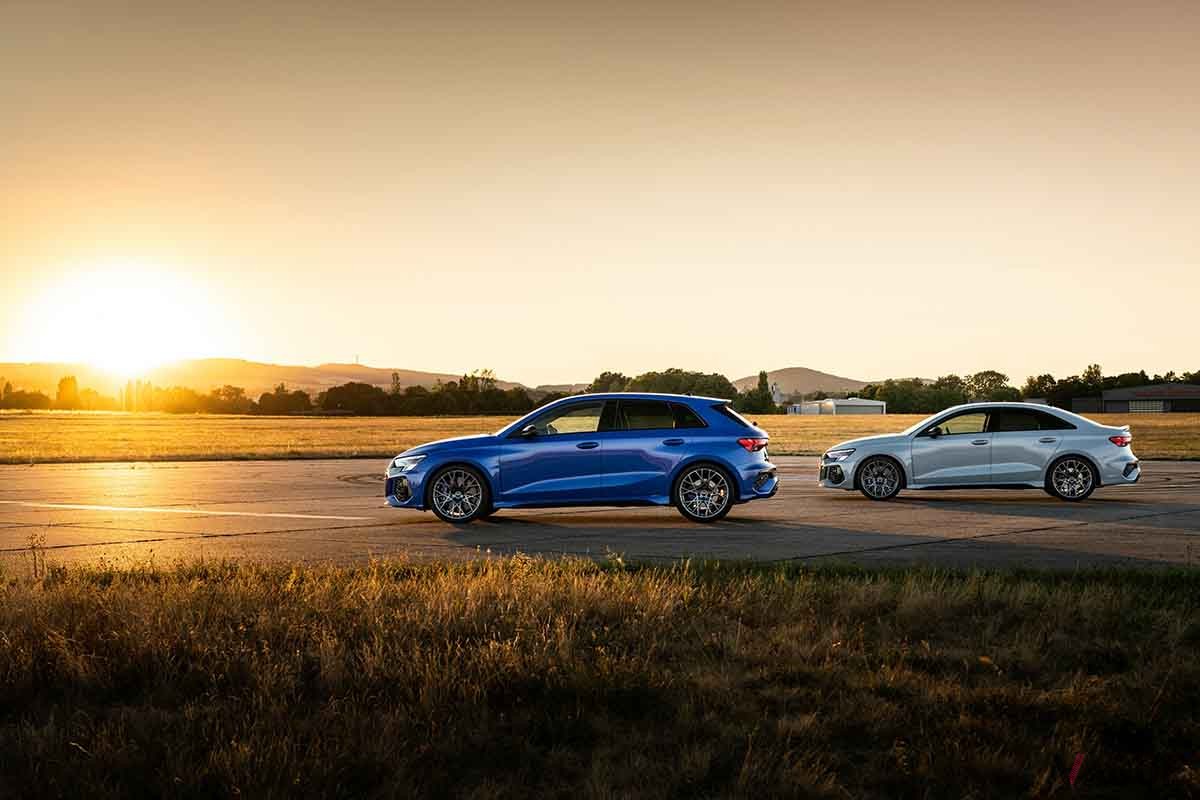 アウディの限定車「RS3パフォーマンスエディション」。セダンとハッチバック