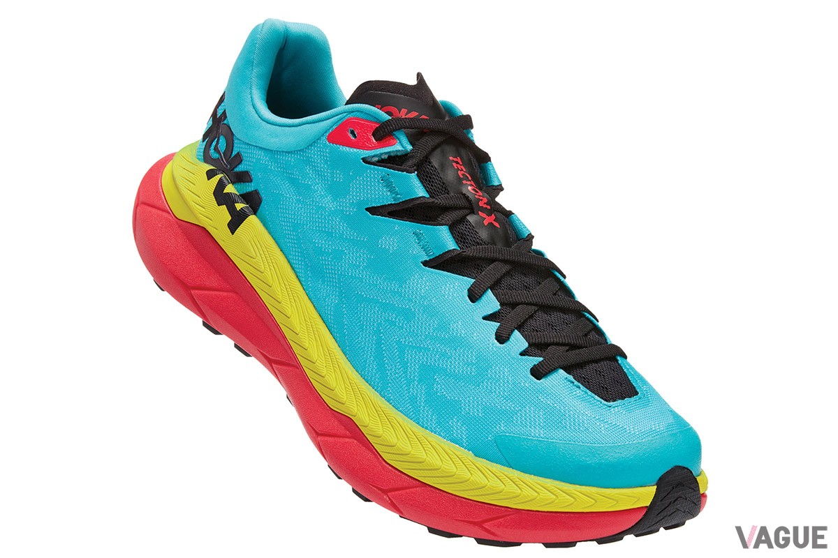 HOKA「TRAIL ZEST PACK」の「TECTON X」