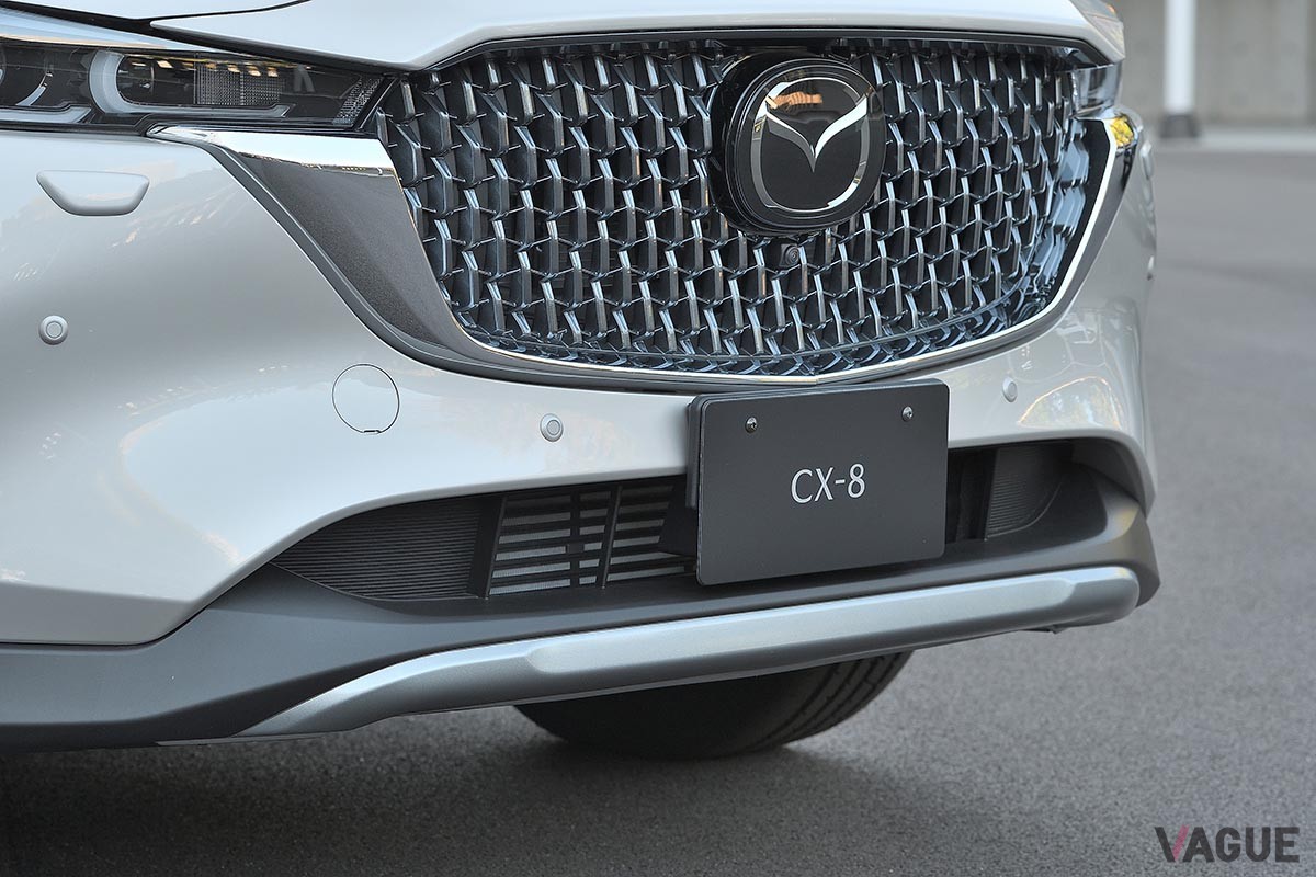 アクティブな印象に仕立てられたマツダ「CX-8 グランドジャーニー」