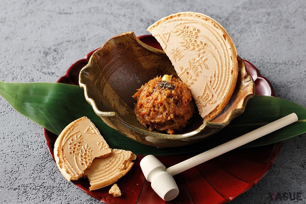 現在も活発に活動を続ける雲仙地獄の目の前にオープンした、長崎独自の和華蘭文化を体感できる温泉旅館「界 雲仙」