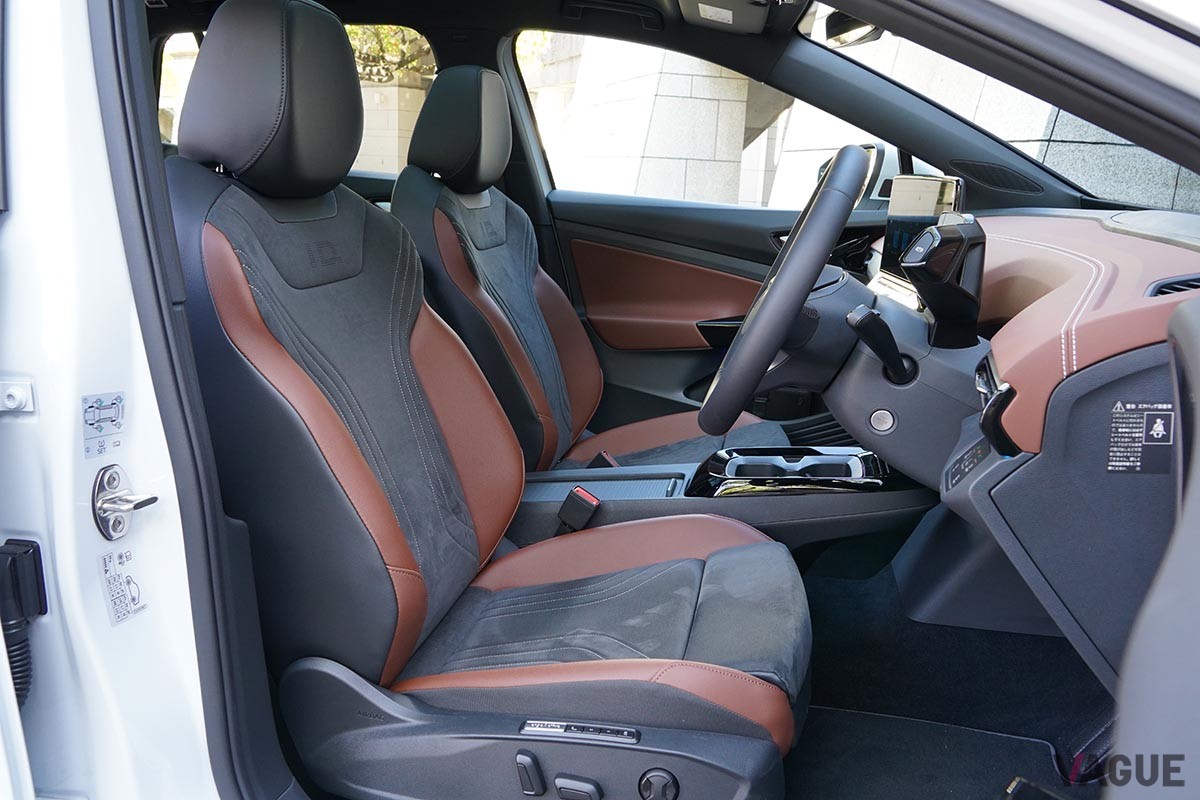 先ごろ上陸した電動SUV「ID.4」は、スムーズでなめらかな走りや広いキャビン、さらに優れた操作性など、VWの真面目なクルマづくりが光る