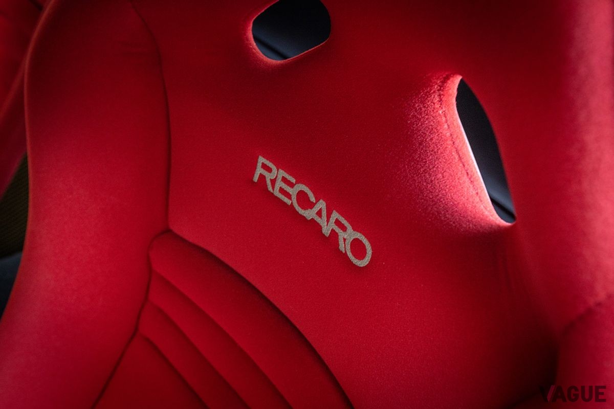マツダ「RX−7 スピリットR タイプA」のインテリア