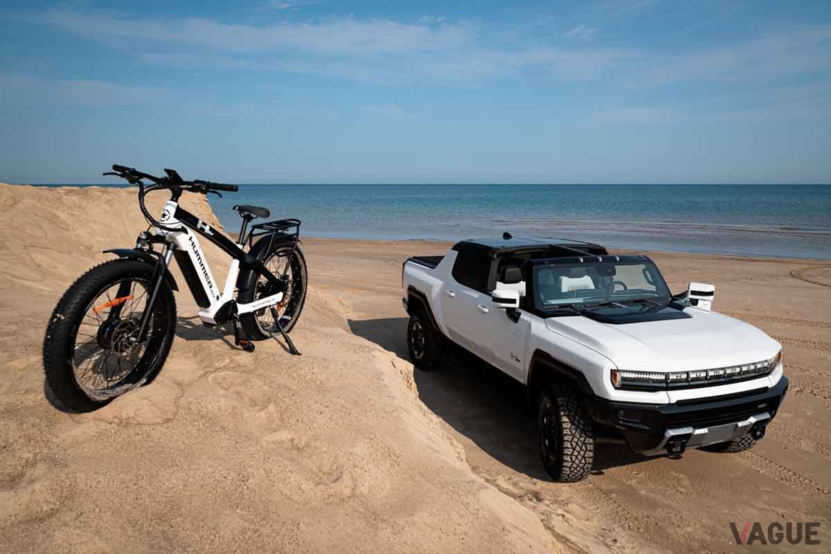 GMC「ハマーEV」と「ハマーEV e−バイク」