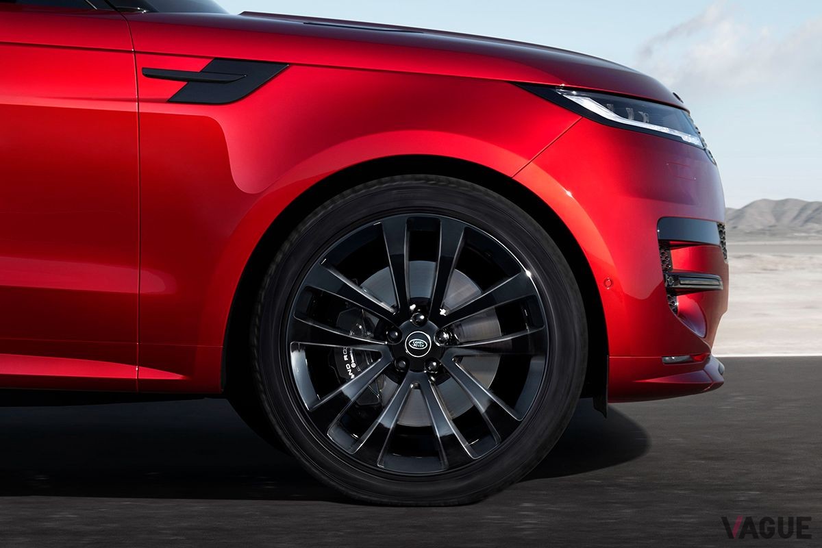 新型「レンジローバースポーツ」