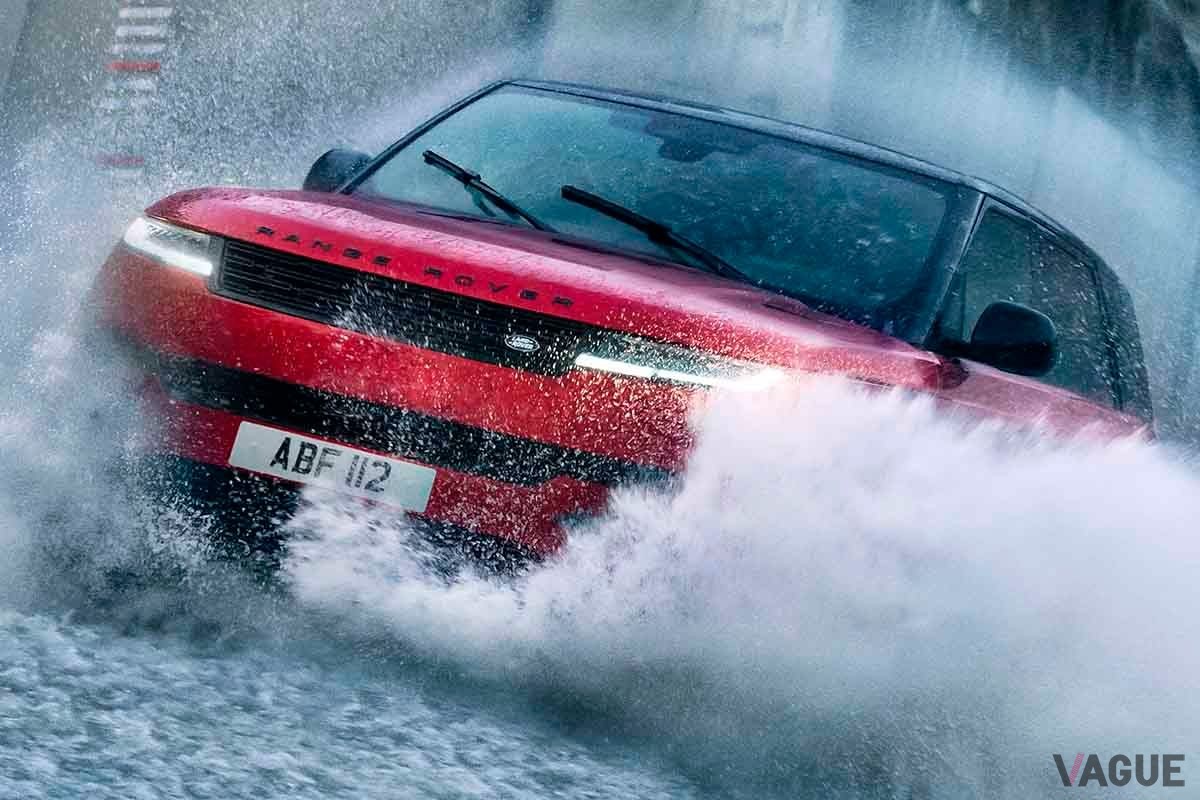 新型「レンジローバースポーツ」