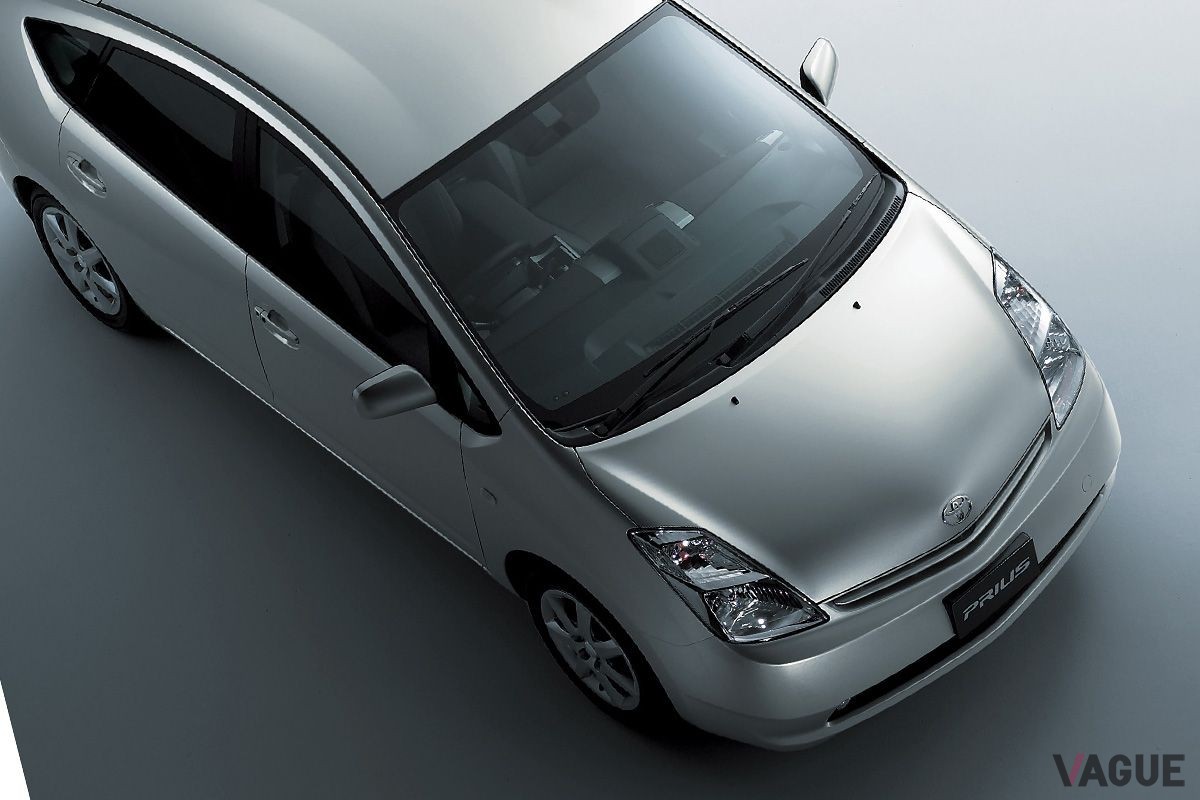 2003年登場の2代目「プリウス」