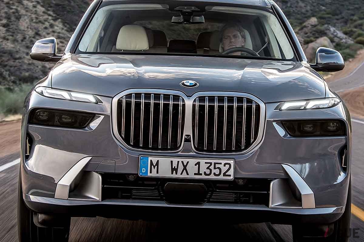日本上陸を果たしたBMW改良新型「X7」