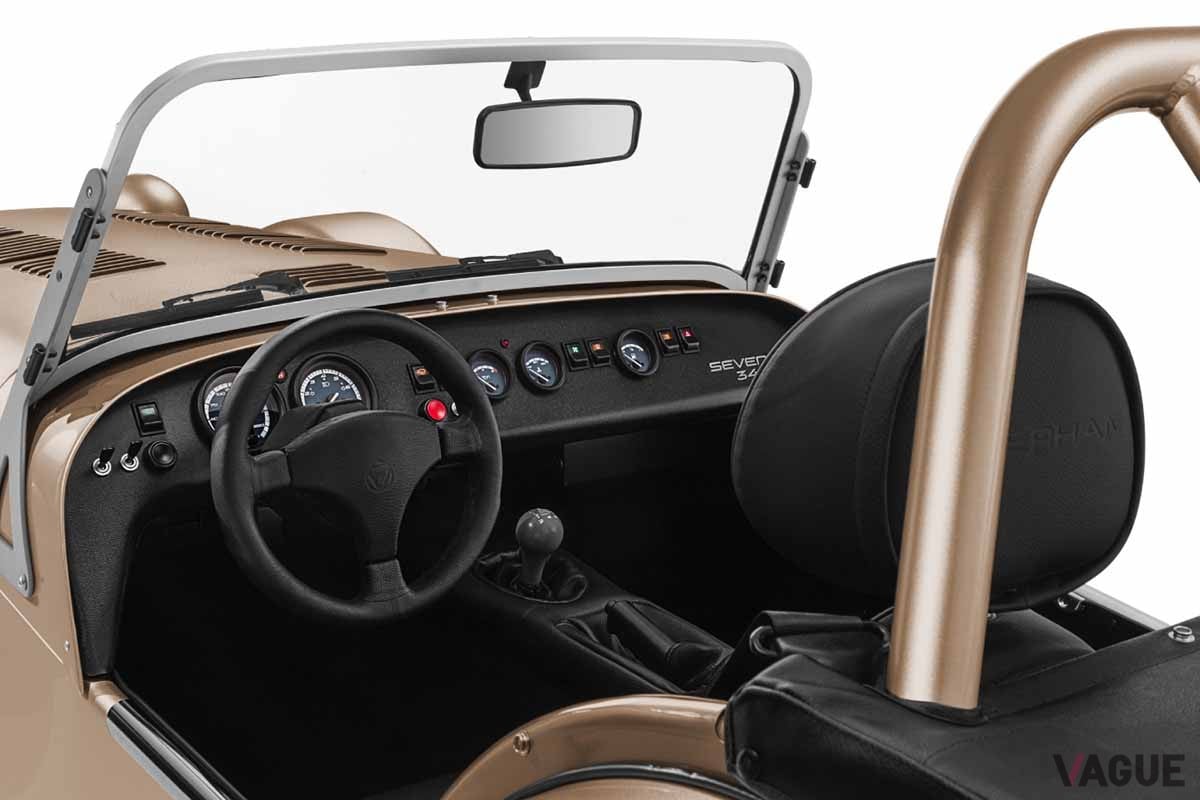 ケータハム新型「セブン340」のインテリア
