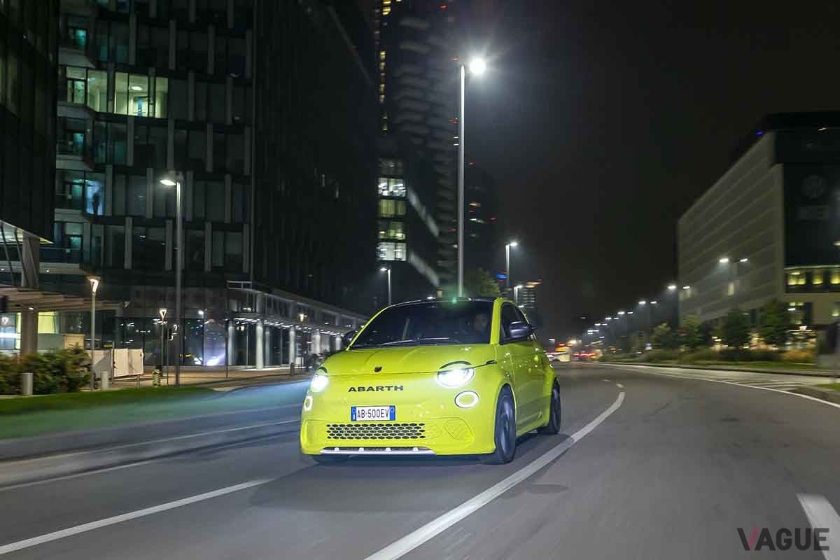 新型アバルト「500e」