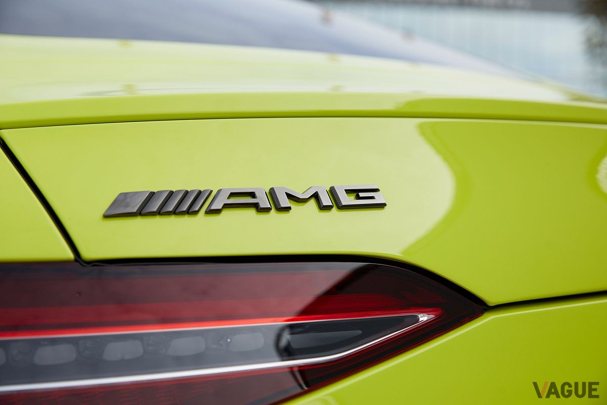メルセデスAMG「GT63 S Eパフォーマンス」ネオンレガシーモデル