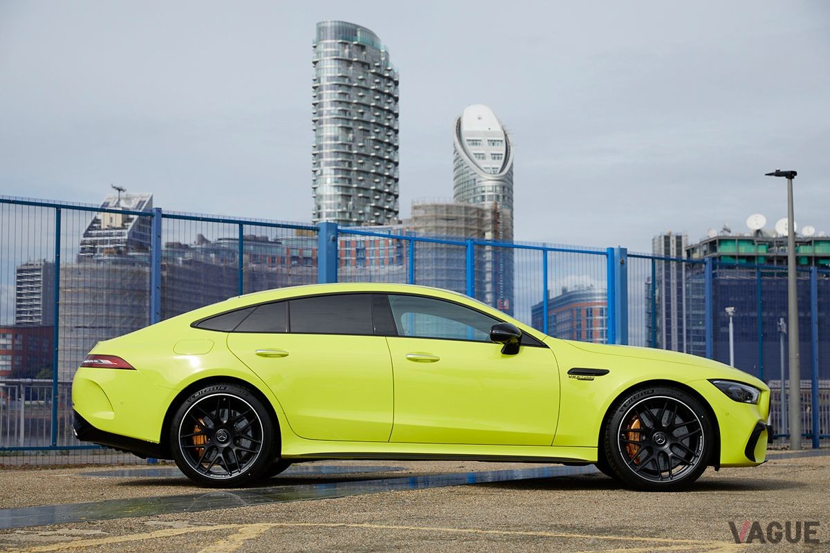 メルセデスAMG「GT63 S Eパフォーマンス」ネオンレガシーモデル