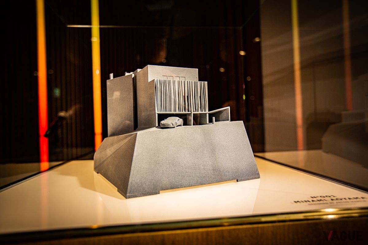 「N°001 MINAMI AOYAMA DESIGNED BY ASTON MARTIN」の3Dモデル