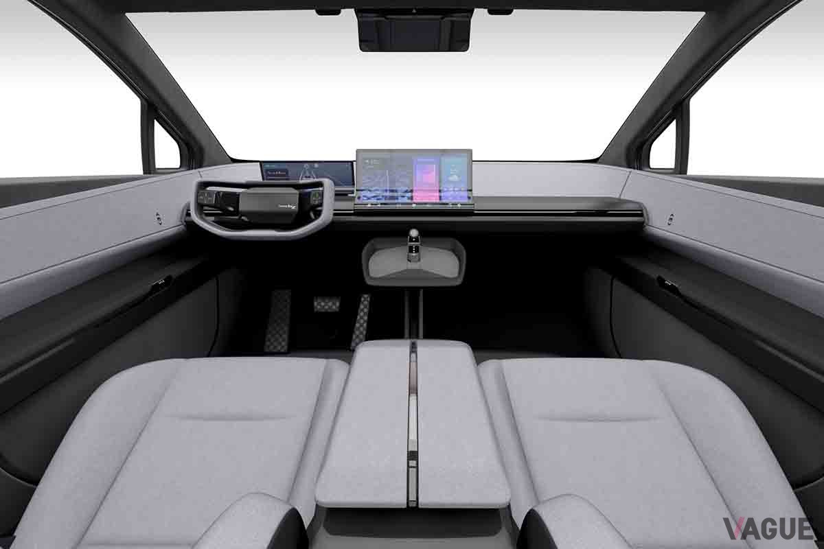 米国で初公開されたトヨタ新型「bZコンパクトSUVコンセプト」のインテリア