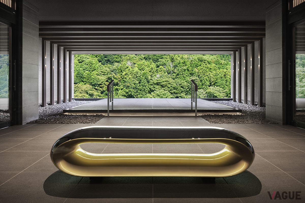 拡張した全客室に自家源泉の露天風呂を完備。さらに、趣向の異なる4つの貸切風呂とふたつの大浴場で湯めぐりを楽しめる温泉宿になった新生「はつはな」