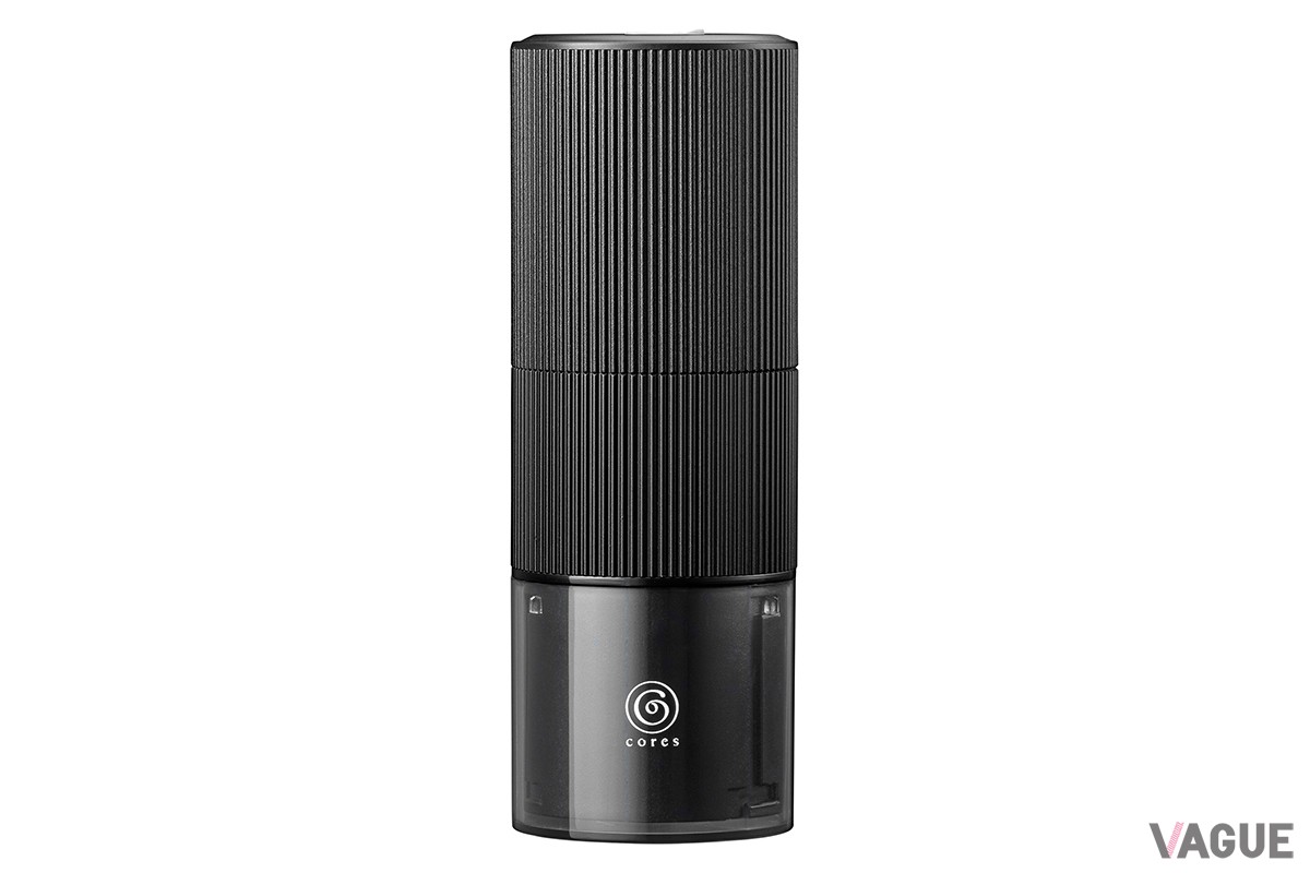 コレス「ポータブルコーヒーグラインダー C350」は、挽きたて・淹れたてのコーヒーを場所やシーンを選ばず気軽に味わえる充電式ポータブルコーヒーグラインダー