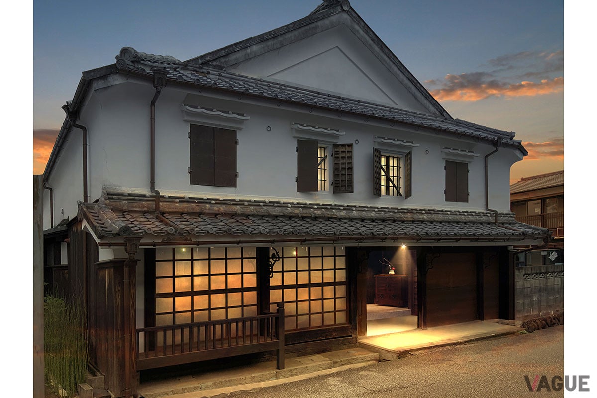 「歴史的建造物で堪能する、上質な時間と空間、非日常を楽しむ『別荘』」をコンセプトに、地域の歴史と文化を体感できる宿泊体験の提供などを目指すJR九州の「茜さす」。「茜さす 肥前浜宿」はその第1号施設だ