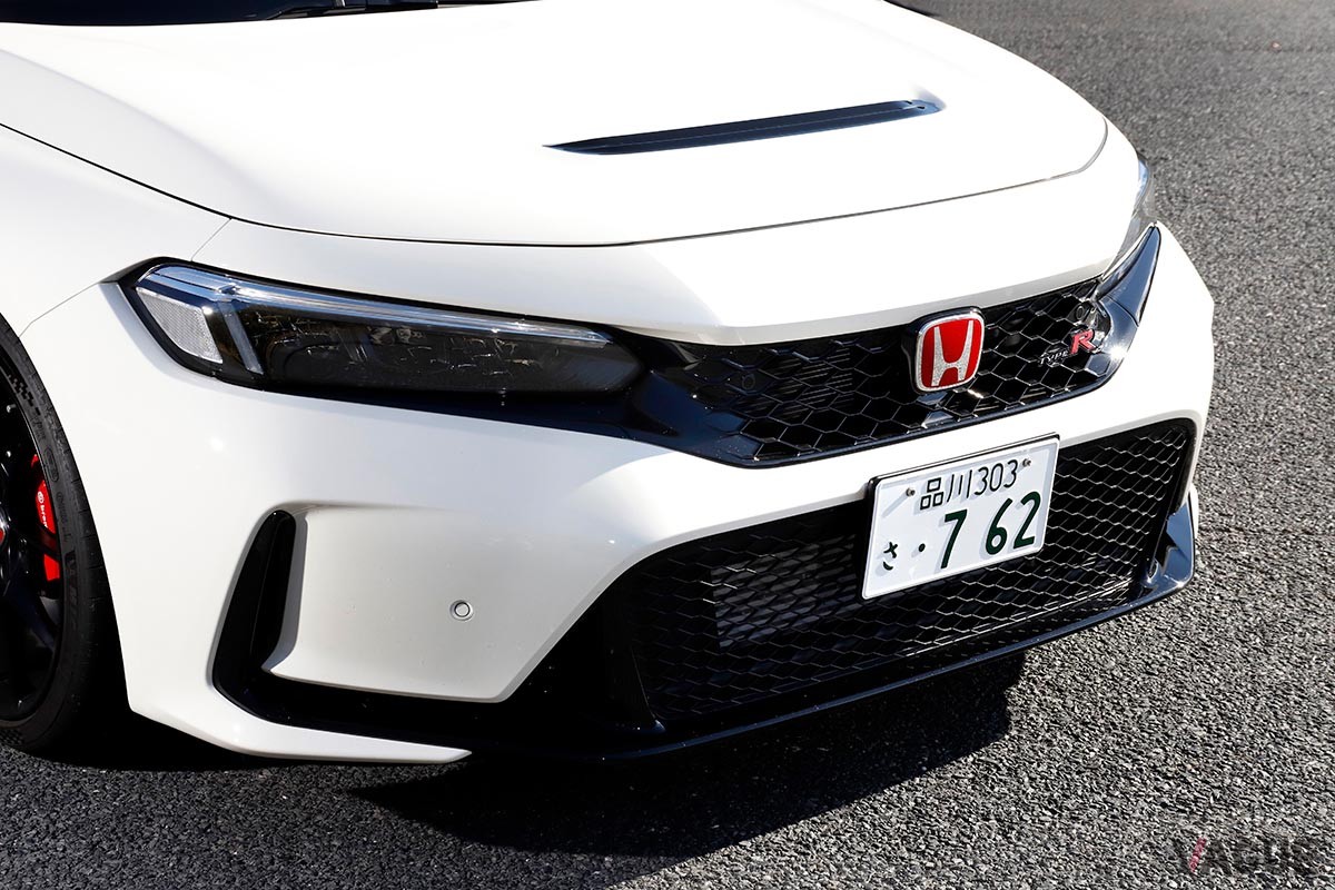 圧倒的な走行性能と刺激の強さが多くの人々を魅了するホンダ「シビックタイプR」