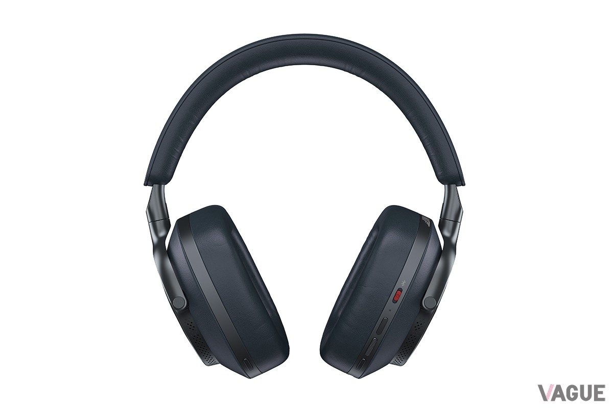 Bowers＆Wilkinsのフラッグシップヘッドホン「Px8」をベースに、ジェームズ・ボンドが『007／ドクター・ノオ』で着ていたディナージャケットにインスピレーションを得たカラーを採用した「P×8 007 Edition」