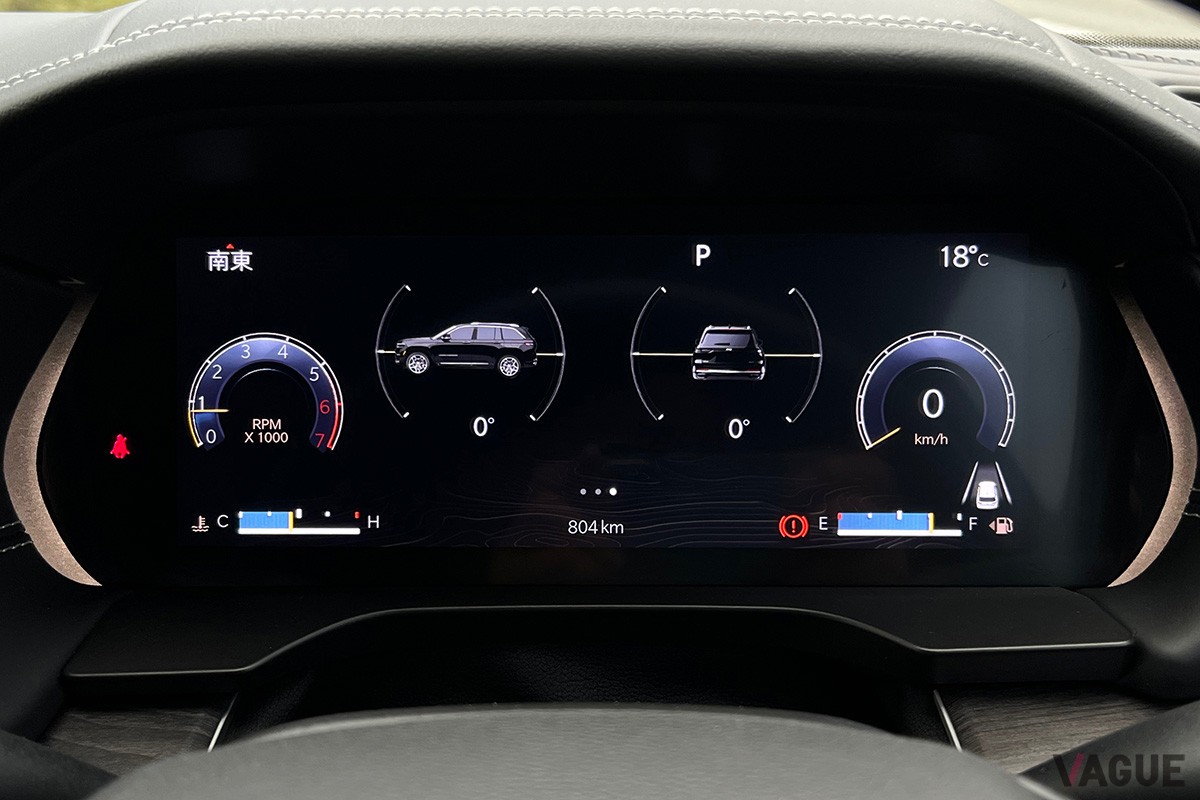 2列シート仕様のジープ新型「グランドチェロキー」