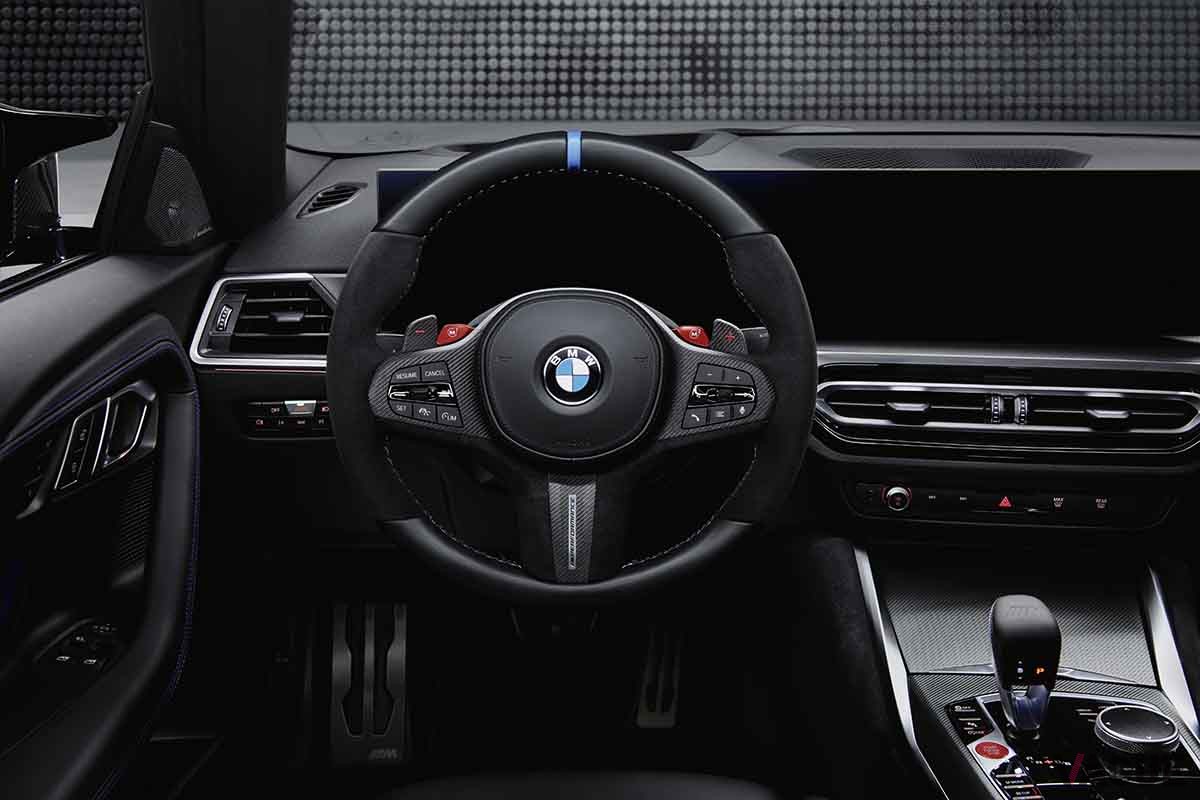 BMW新型「M2」Mパフォーマンスパーツ装着車のインテリア