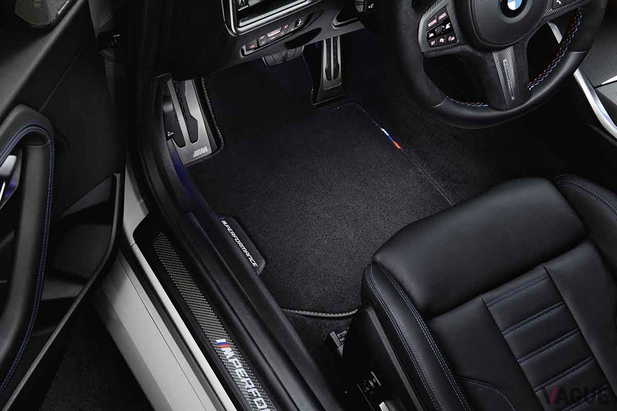 BMW新型「M2」Mパフォーマンスパーツ装着車のインテリア