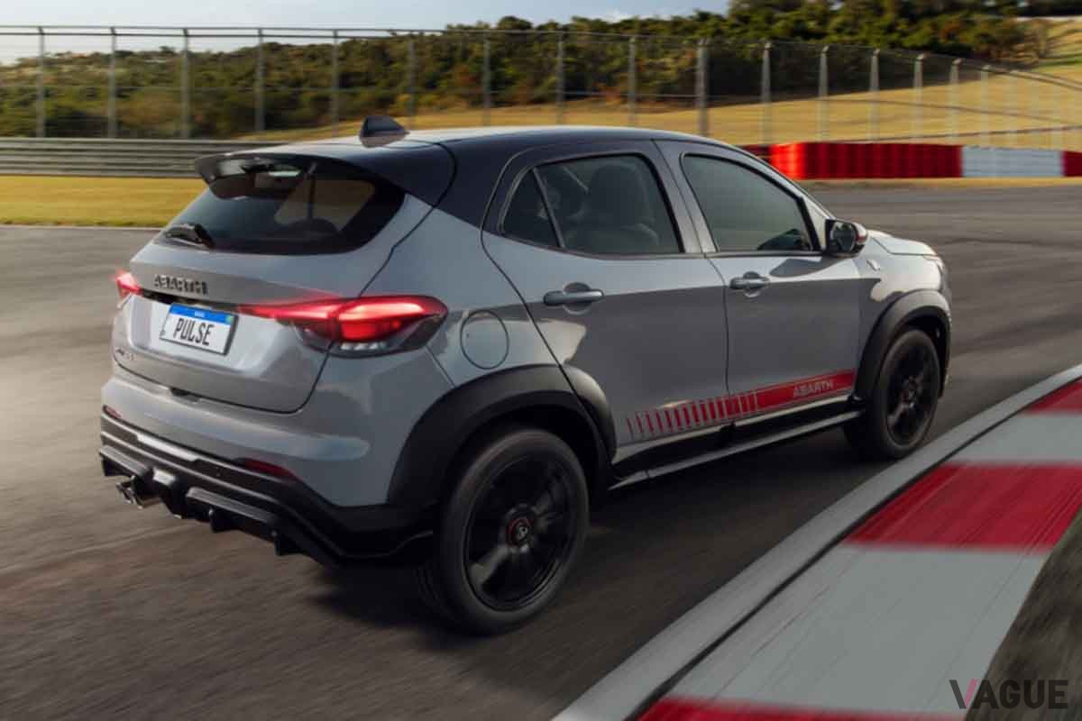 南米市場では2022年3月に登場したアバルトのコンパクトSUV「パルス」