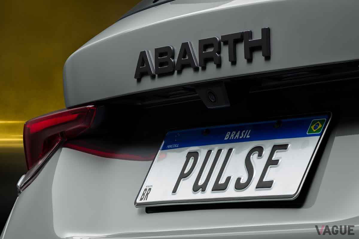 南米市場では2022年3月に登場したアバルトのコンパクトSUV「パルス」