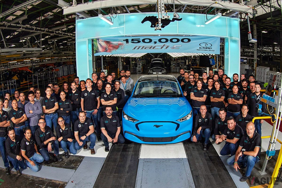 フォード「マスタング マッハE」の生産15万台記念