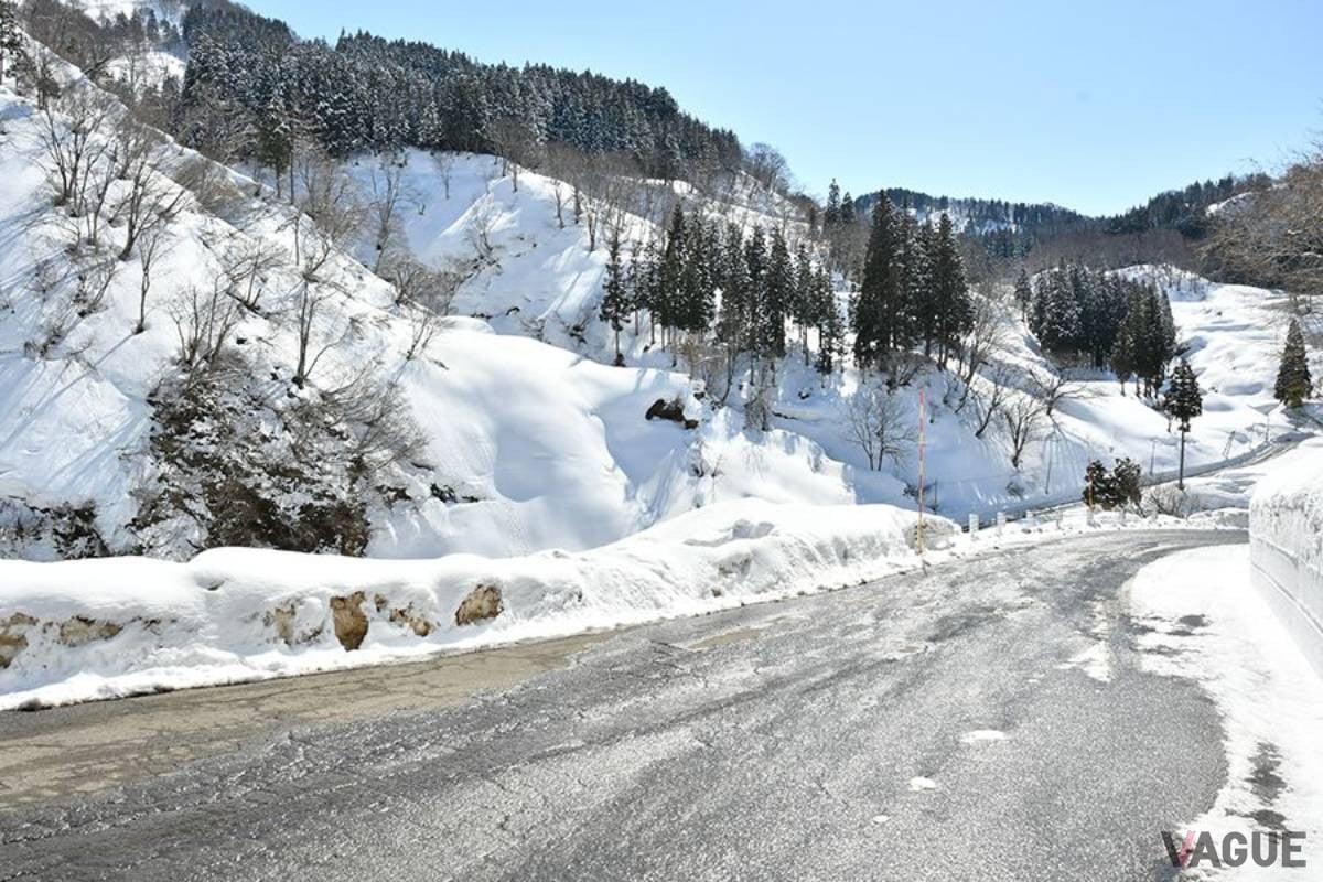 冬の一般道（イメージ）