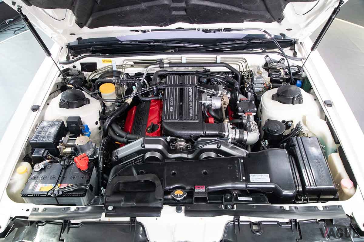 レストアされて新車同様に生まれ変わった女優伊藤かずえさんの愛車、日産初代「シーマ」
