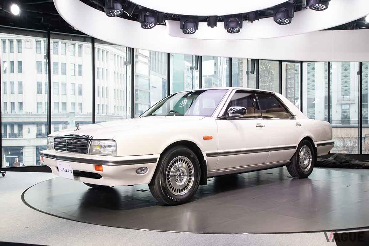 レストアされて新車同様に生まれ変わった女優伊藤かずえさんの愛車、日産初代「シーマ」