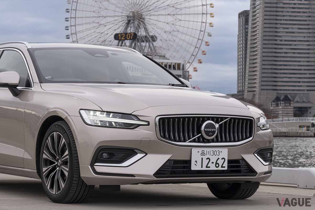 ボルボ「V60 アルティメット B4」