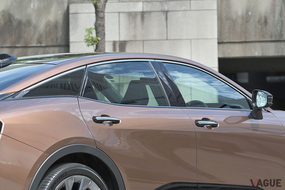 トヨタ新型「クラウン」クロスオーバー