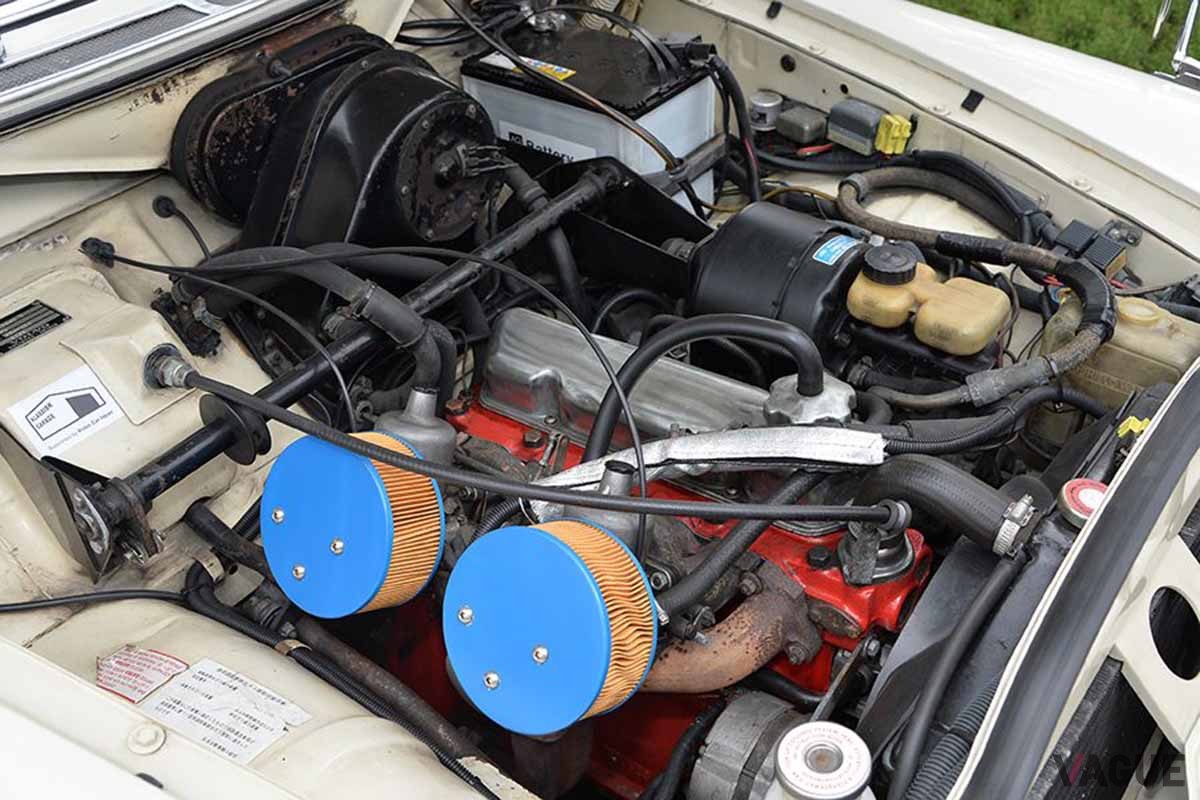 1970年製ボルボ「122Sアマゾン」のエンジン。「122S」はツインキャブの高性能版で、118ps／17.0kgmを発生する