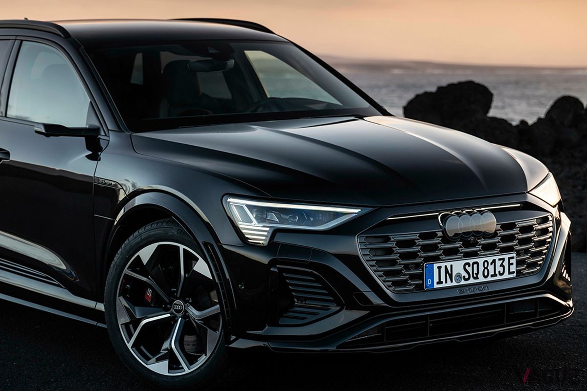 アウディ「SQ8 e-tron」