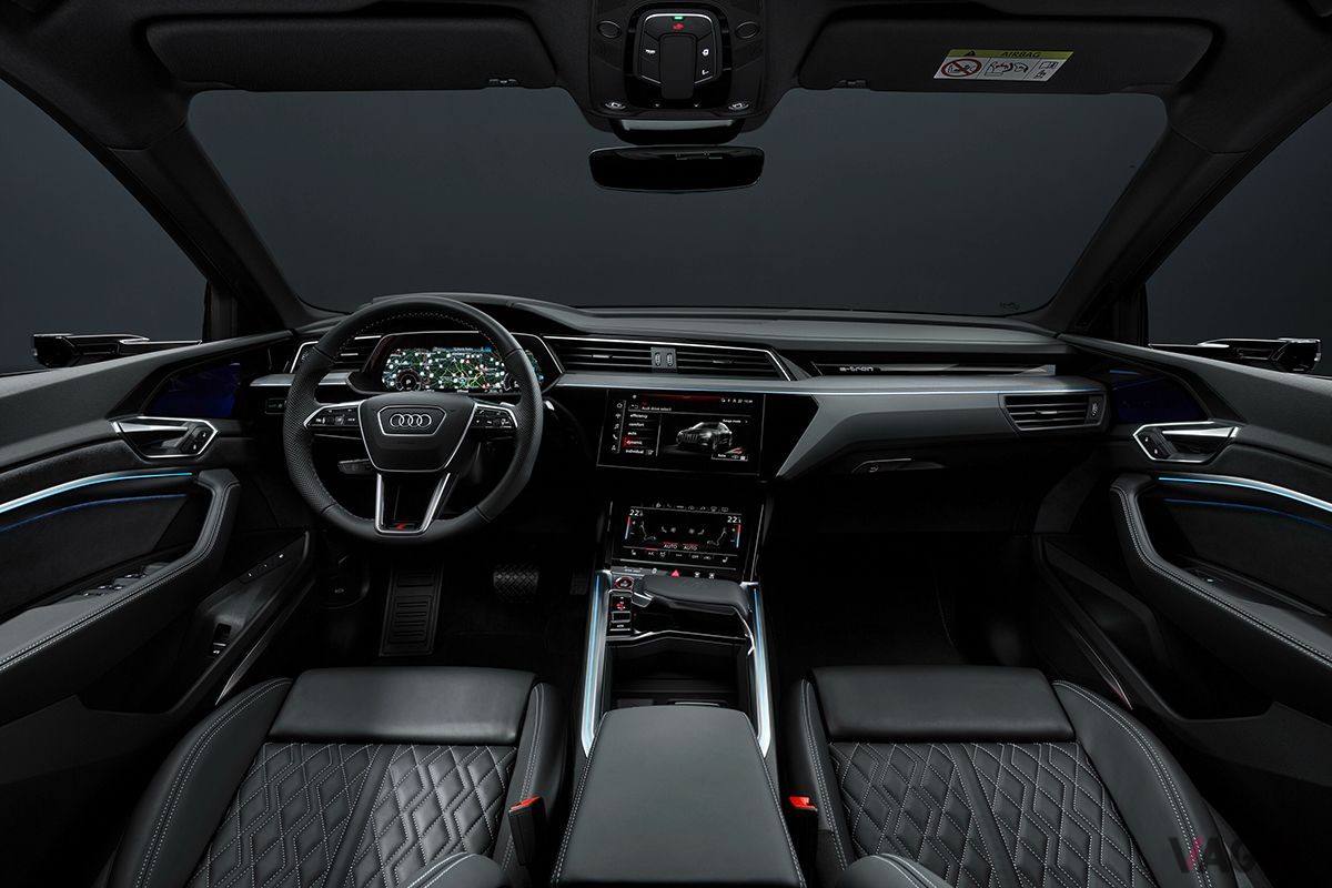 アウディ「SQ8スポーツバック e-tron」のインテリア