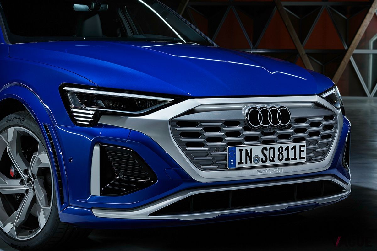 アウディ「SQ8スポーツバック e-tron」
