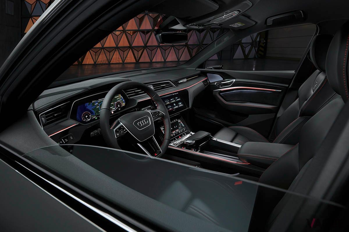 アウディ「Q8 e-tron」のインテリア