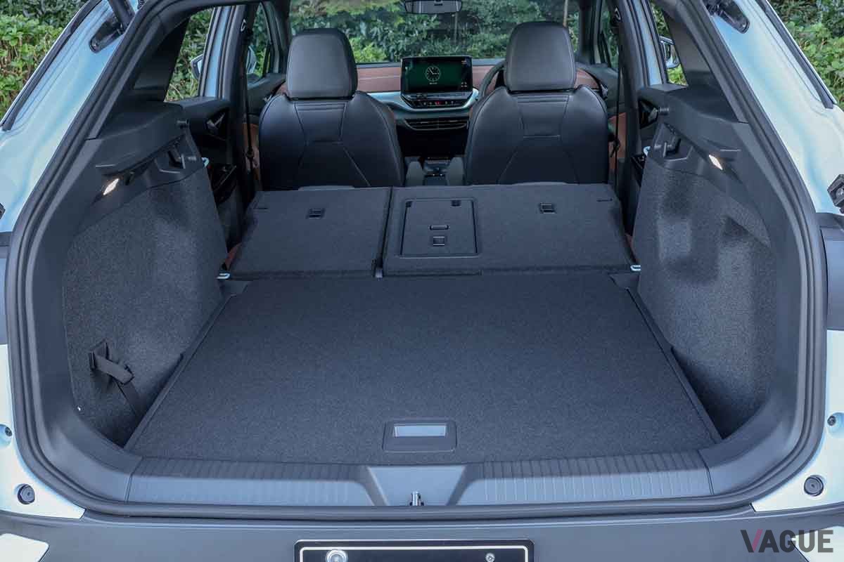VW新型「ID.4」の荷室
