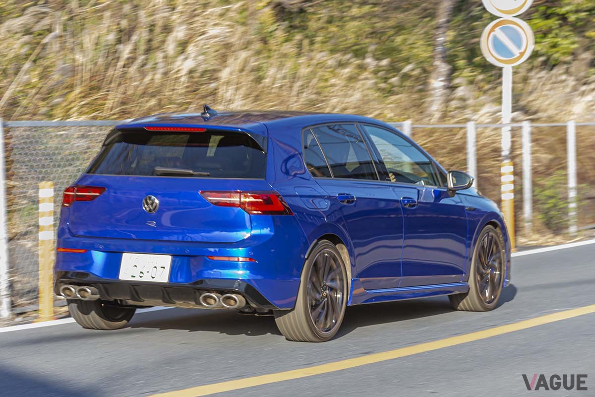 VW新型「ゴルフR」