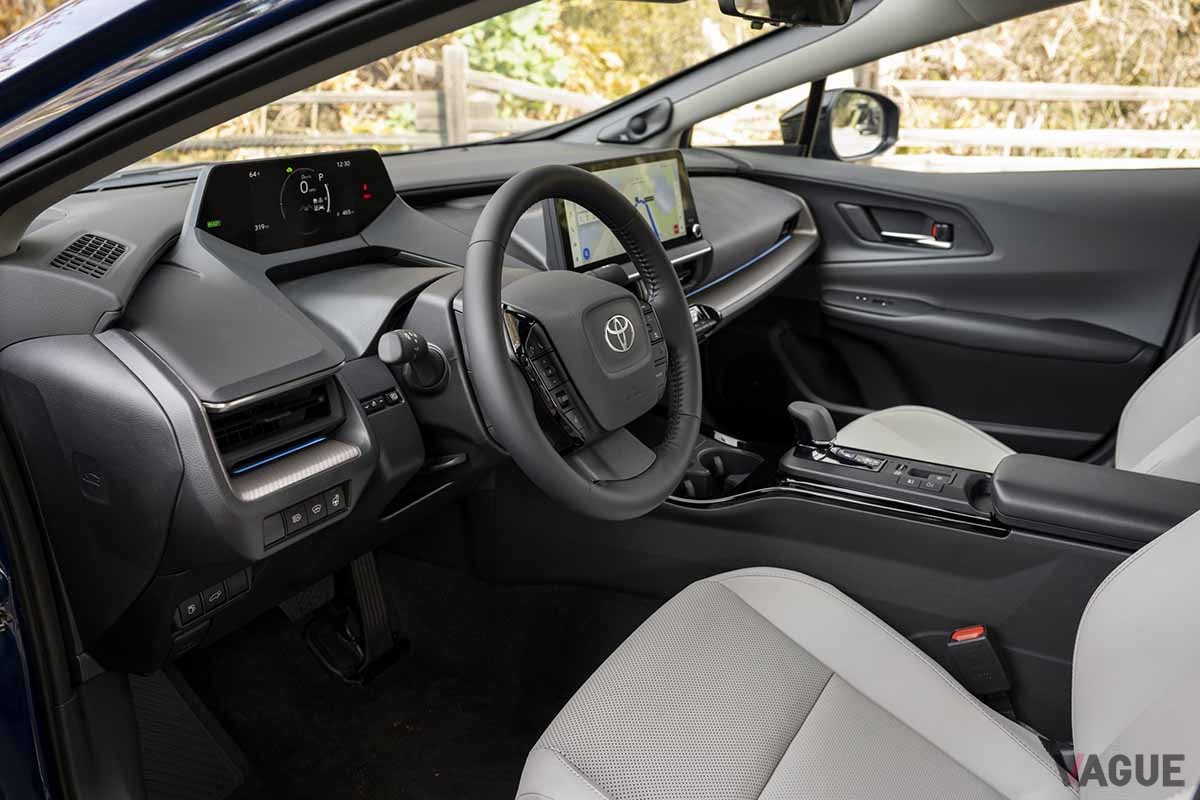 トヨタ新型「プリウス」米国仕様のインテリア