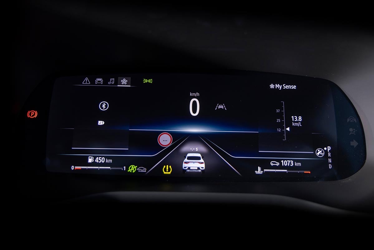 ルノー「アルカナ R.S.ライン マイルドハイブリッド」