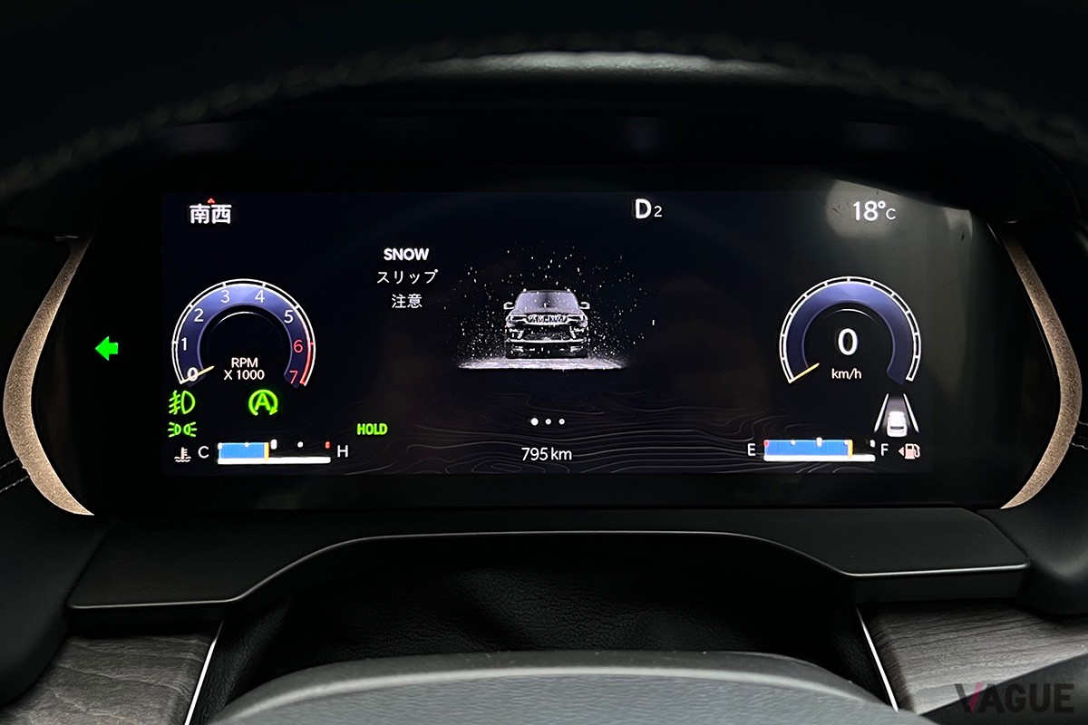 2列シート仕様のジープ新型「グランドチェロキー」