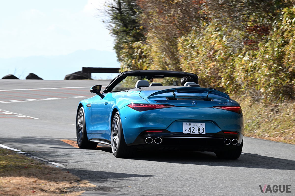 新型からメルセデスAMGブランドのモデルとなった「SL」。2＋2の4シーターとなったのは「GTロードスター」と差別化するためだったのか!?