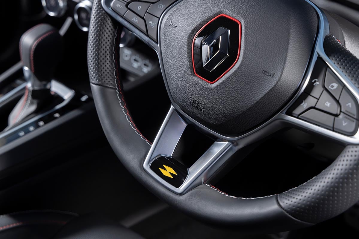 ルノー「アルカナ R.S.ライン マイルドハイブリッド」