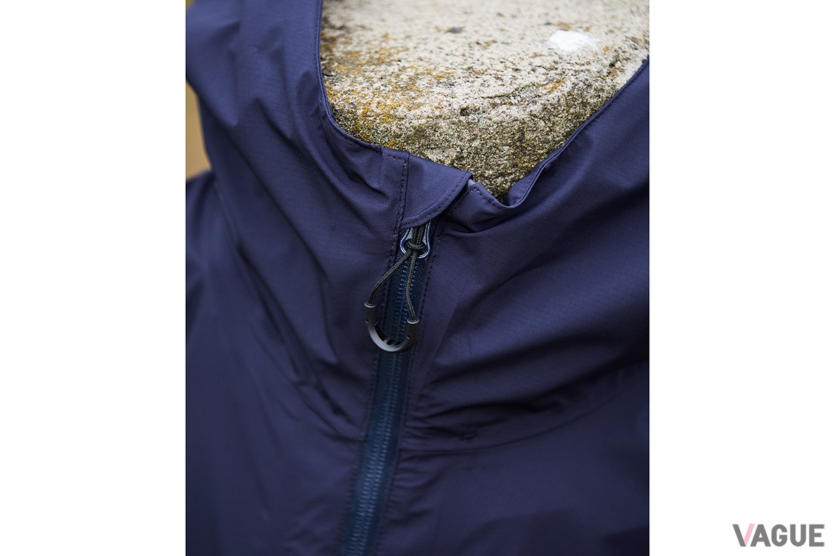 手袋をしていても引っかかりやすい大きめ設計のプルタグ