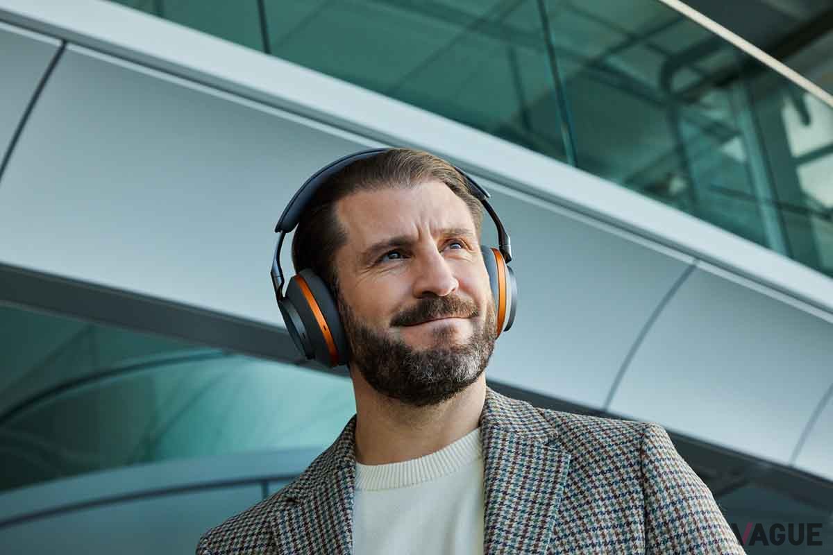 Bowers ＆ Wilkins「Px8マクラーレン・エディション」