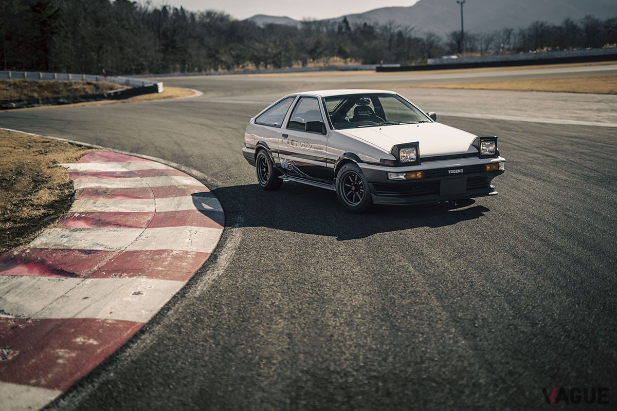 「東京オートサロン2023」のGRブースを飾ったAE86型「スプリンター トレノ」は水素エンジン搭載車。名機“4A-G”型をポート噴射のままで水素エンジン化した