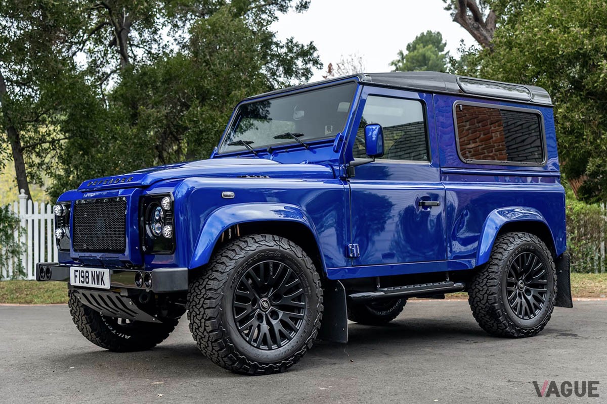 アンダーガードやバンパー、グリルなども変更され、よりアグレッシブなスタイルに（C）Collecting Cars